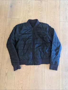 lululemon athletica reversible Black Quilted Bomber Jacket
